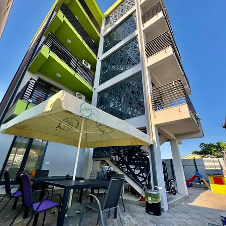 Em House Apartment Navodari