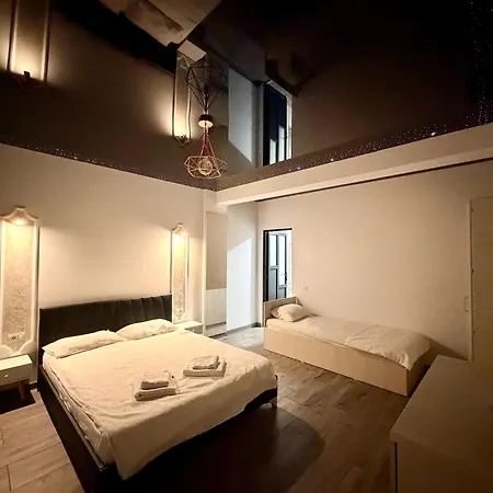 Em House Năvodari